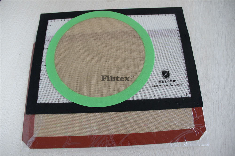 Pizza Pan Baking Mat