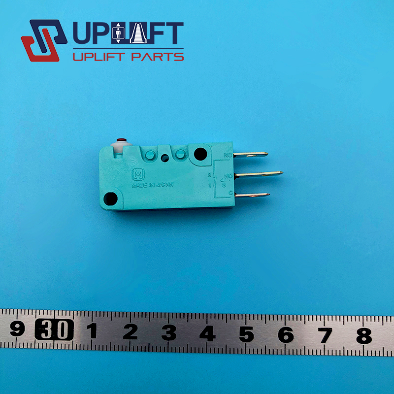 UP002512借3AGP250V-AC-4 UP002512借3AGP250V-AC-4