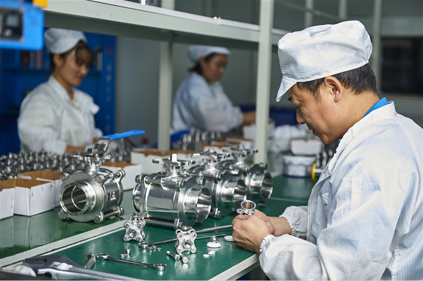 Giraffe Stainless dust free workshop