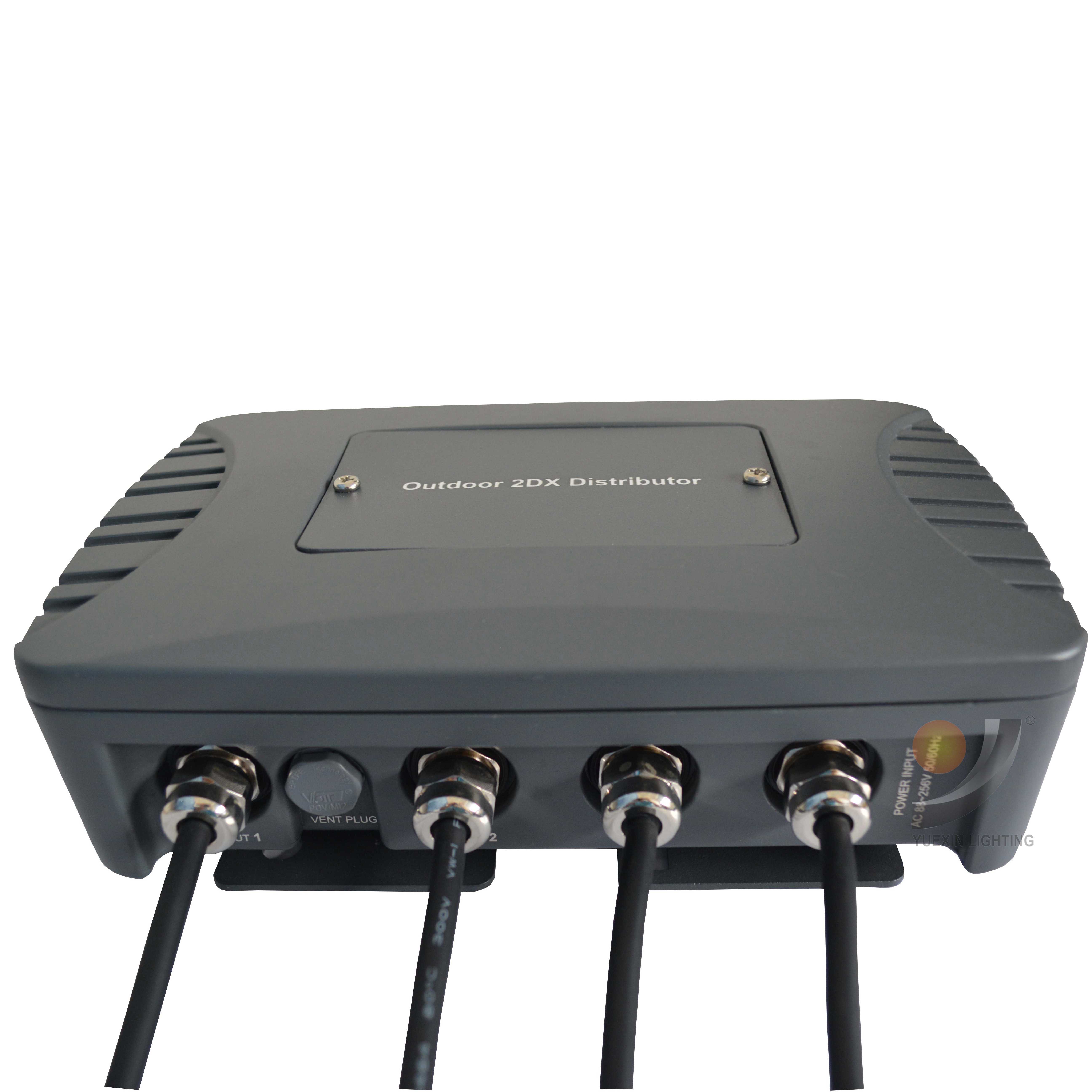 1362-铸铝户外2路信号放大器-正面图