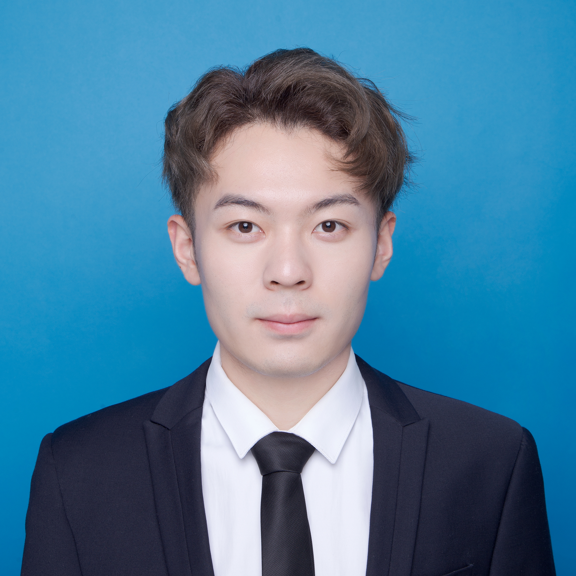 Qilong Yang (2022-25) M.S.