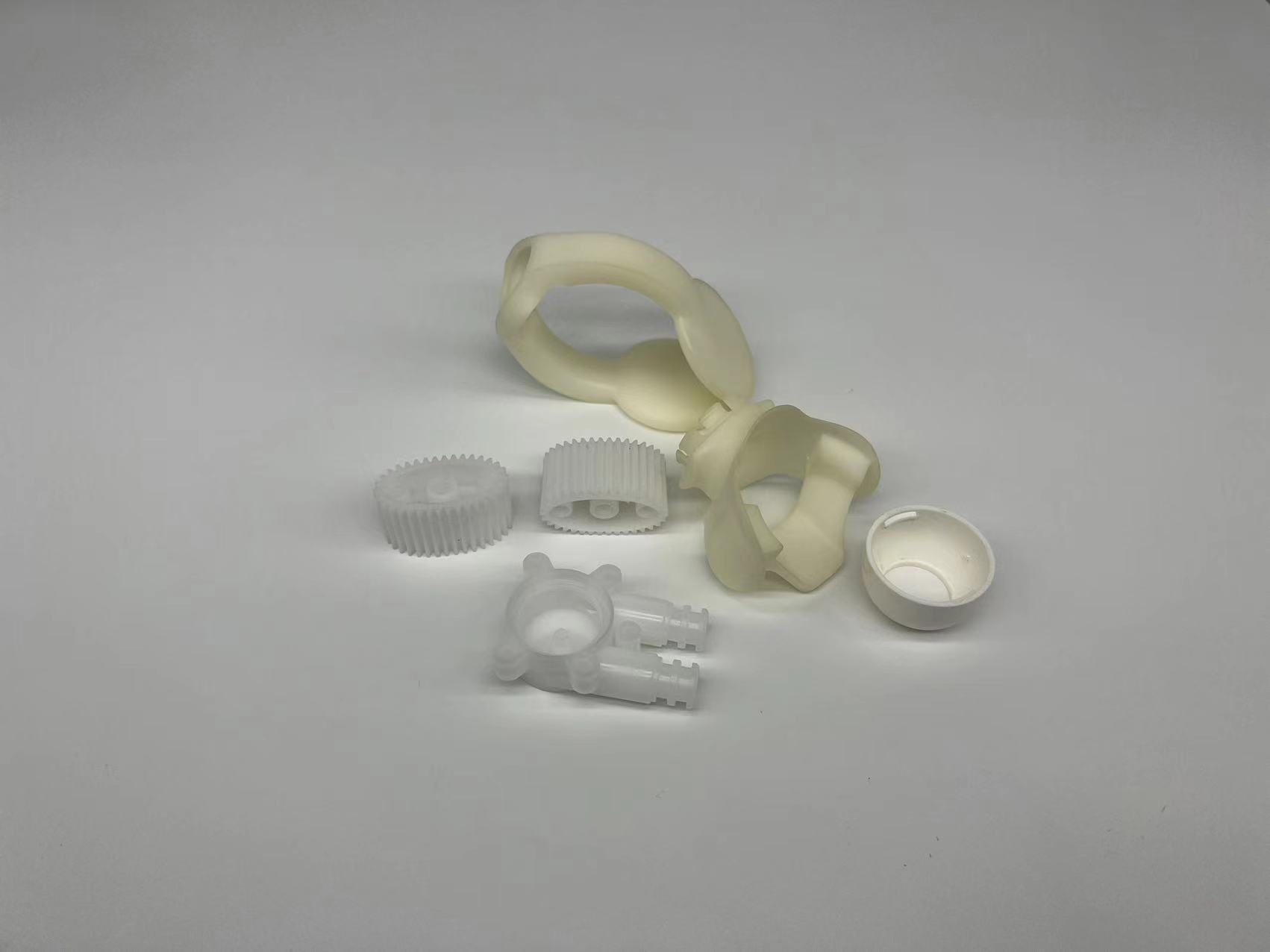 Plasticinjection-PlasticMoldingInjection-2