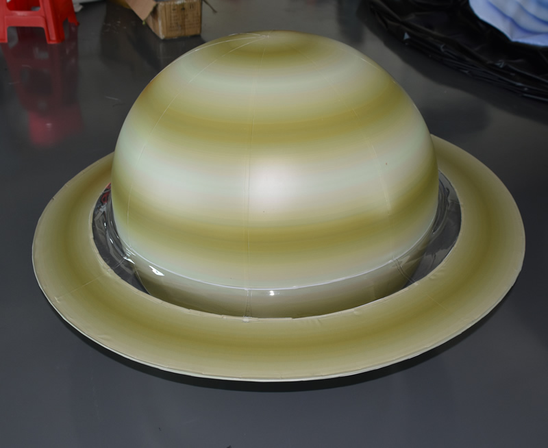 InflatableSaturnballoon-1
