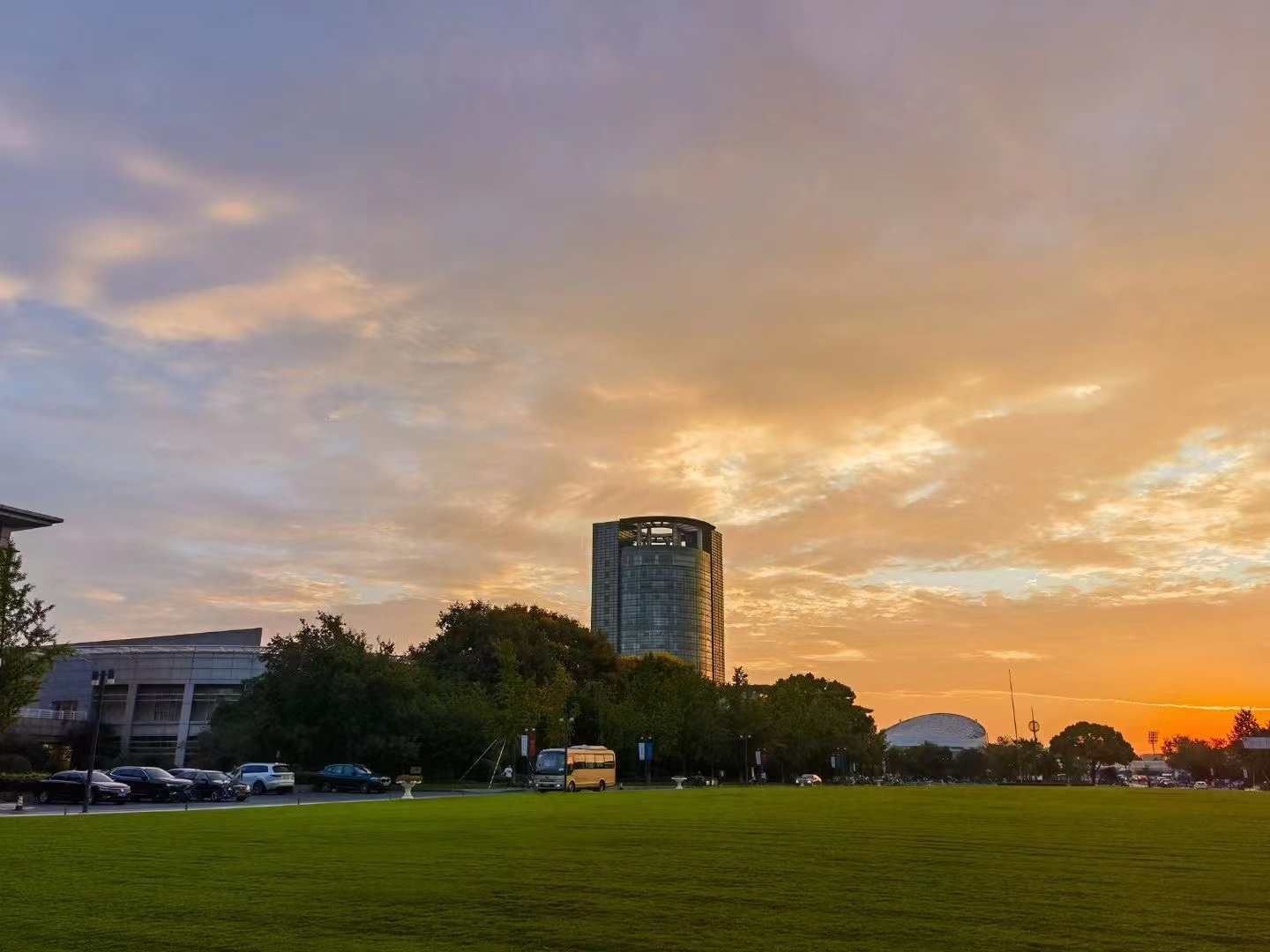 campus scenery