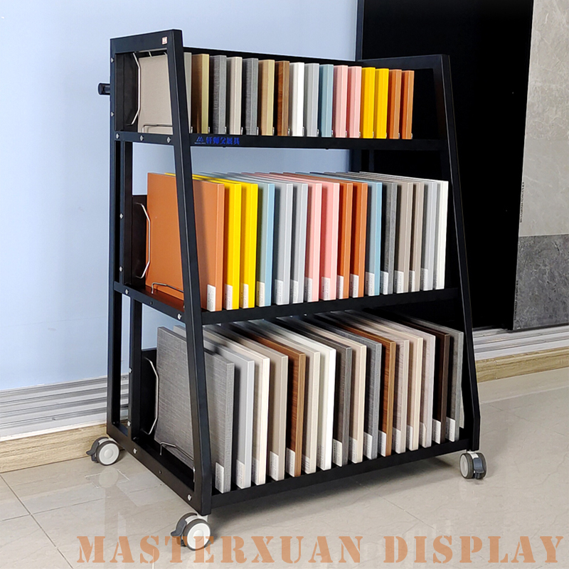 Wardrobe-door-panel-display-stand-004