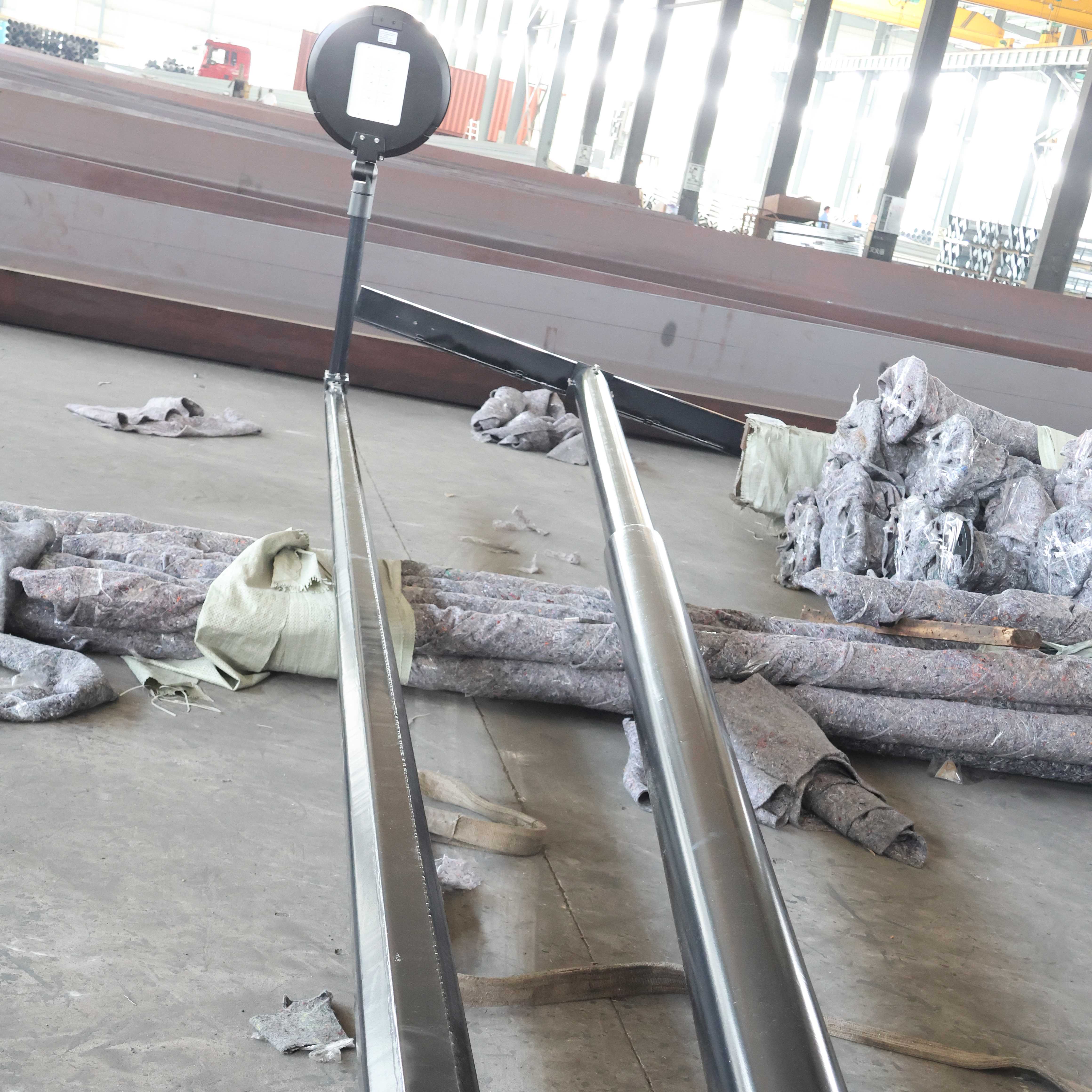 Street lighting pole