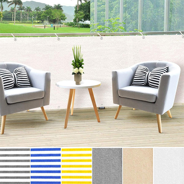 whiteFencePrivacyScreen-003