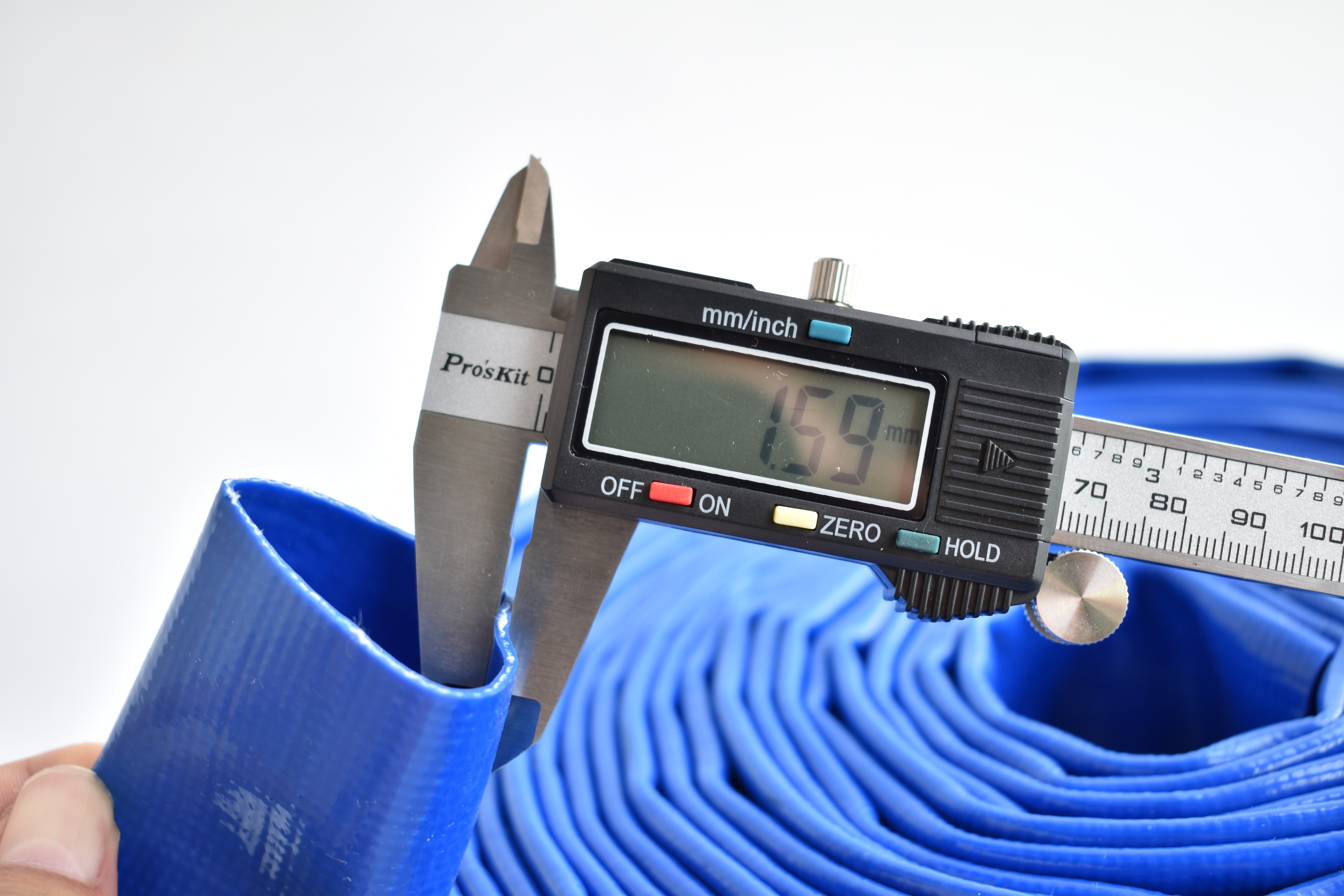 Flat-hose-forhome-and-garden-with-REACH-certificate-Thickness-1.59mm