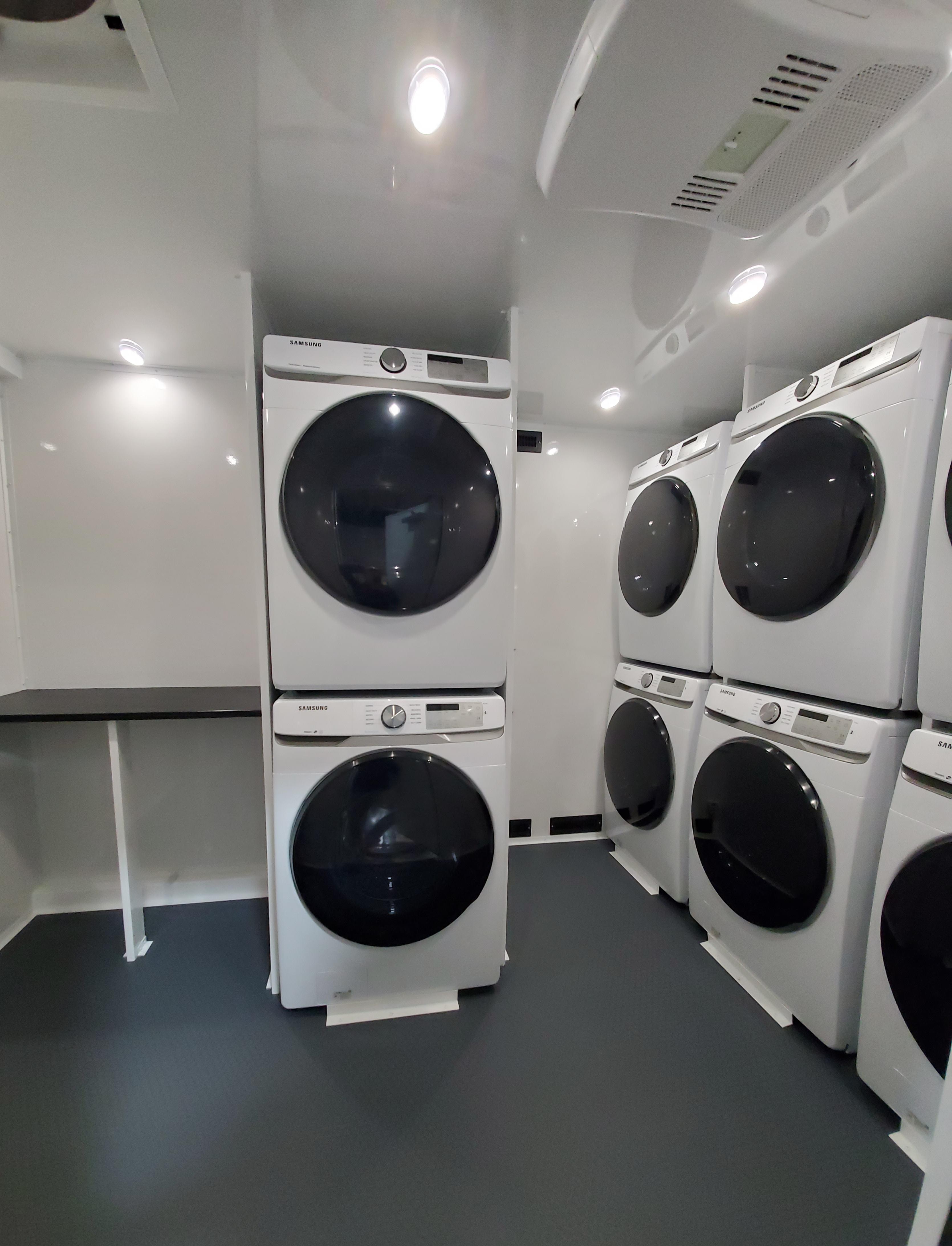 4-Station-laundry-trailer-interior-1