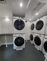 4-Station-laundry-trailer-interior-1