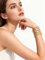 首页图片-BRACELET