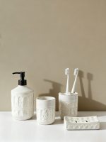 优雅花纹洗浴套装