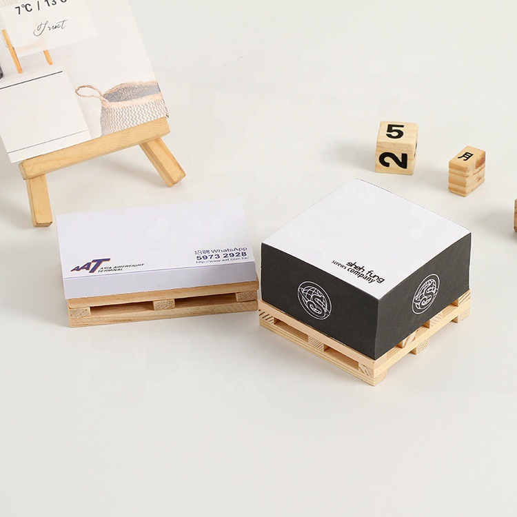 customStickyNoteswithPallet