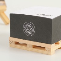 StickyNoteswithPallet