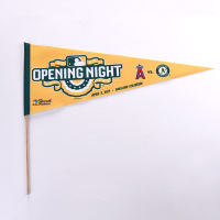 customizedFELTPENNANTWITH12”STICK