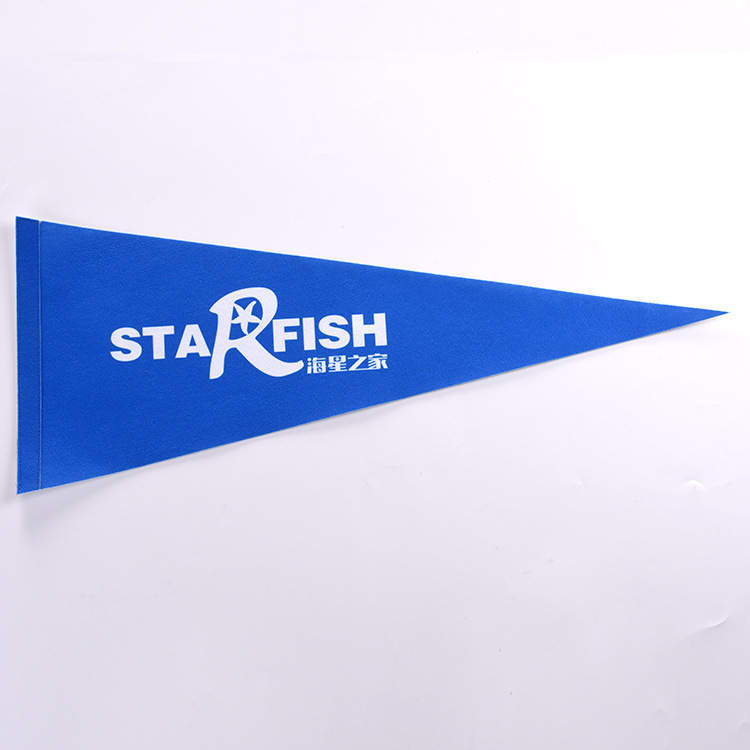 FELTPENNANTWITH12”STICK