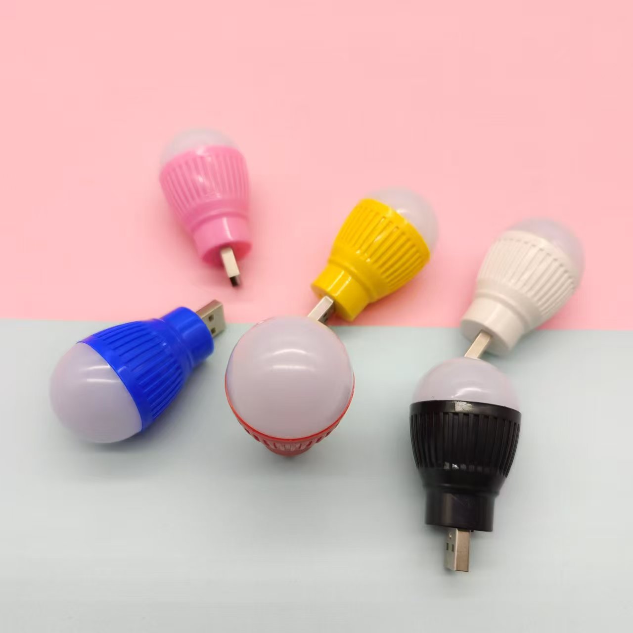 BulbShapedLightwithUSBDrive