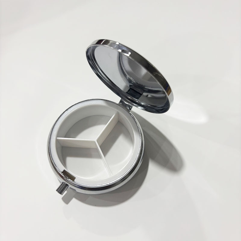 ThreeCompartmentMetalPillBox