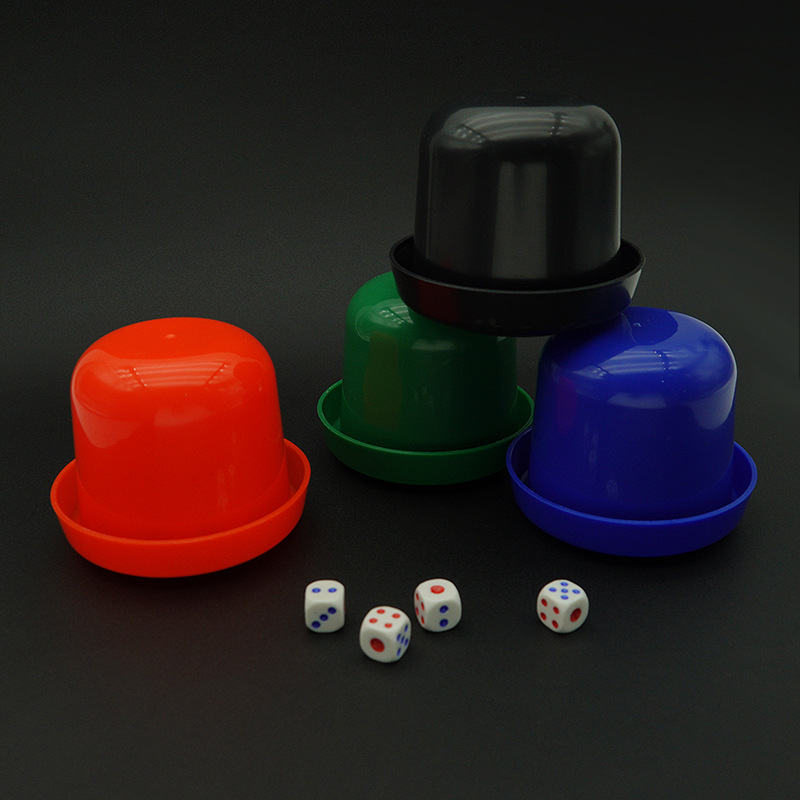customDiceCupSet