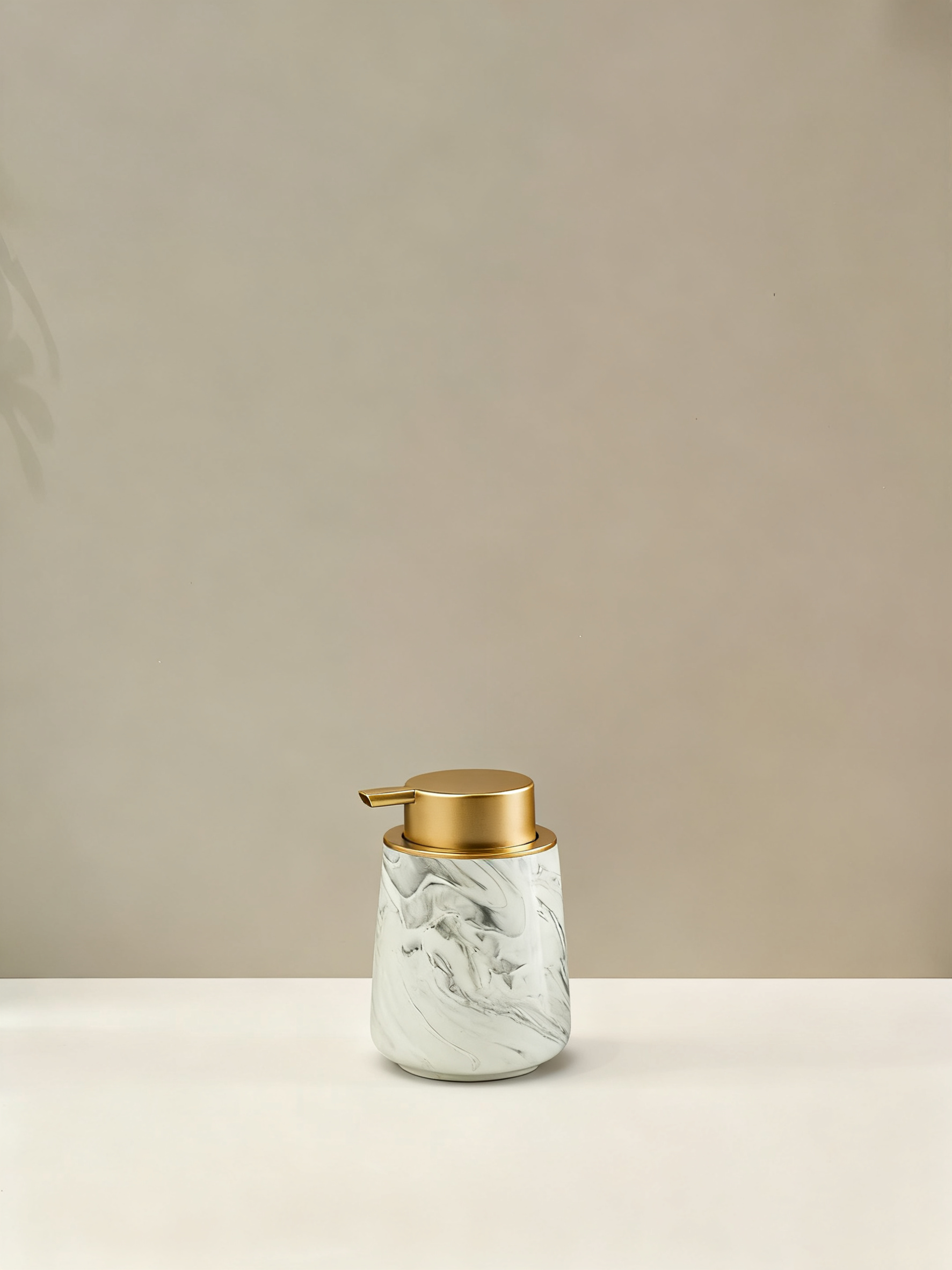 水墨风陶瓷洗浴瓶1.0