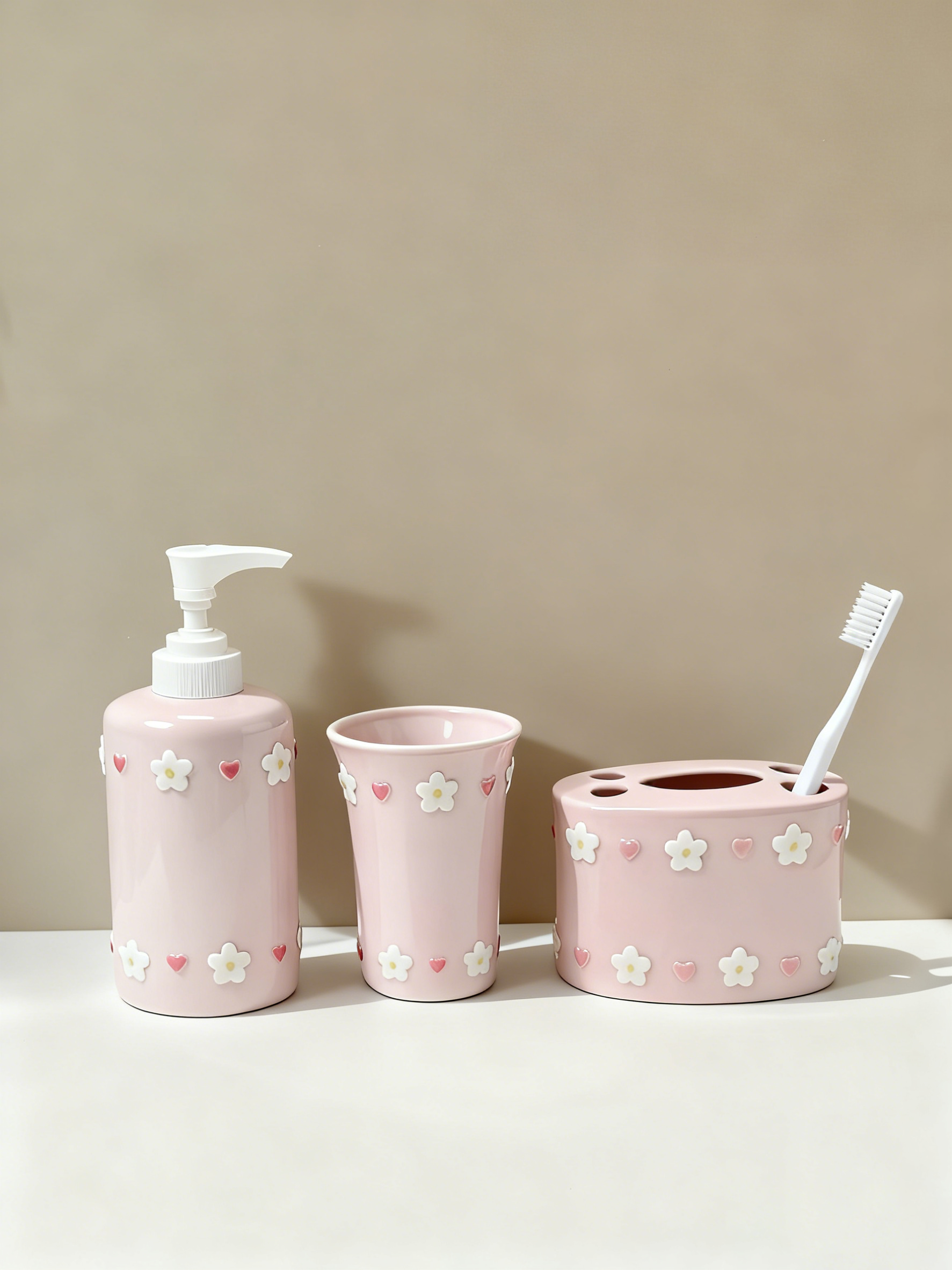 粉嫩小花洗浴套装