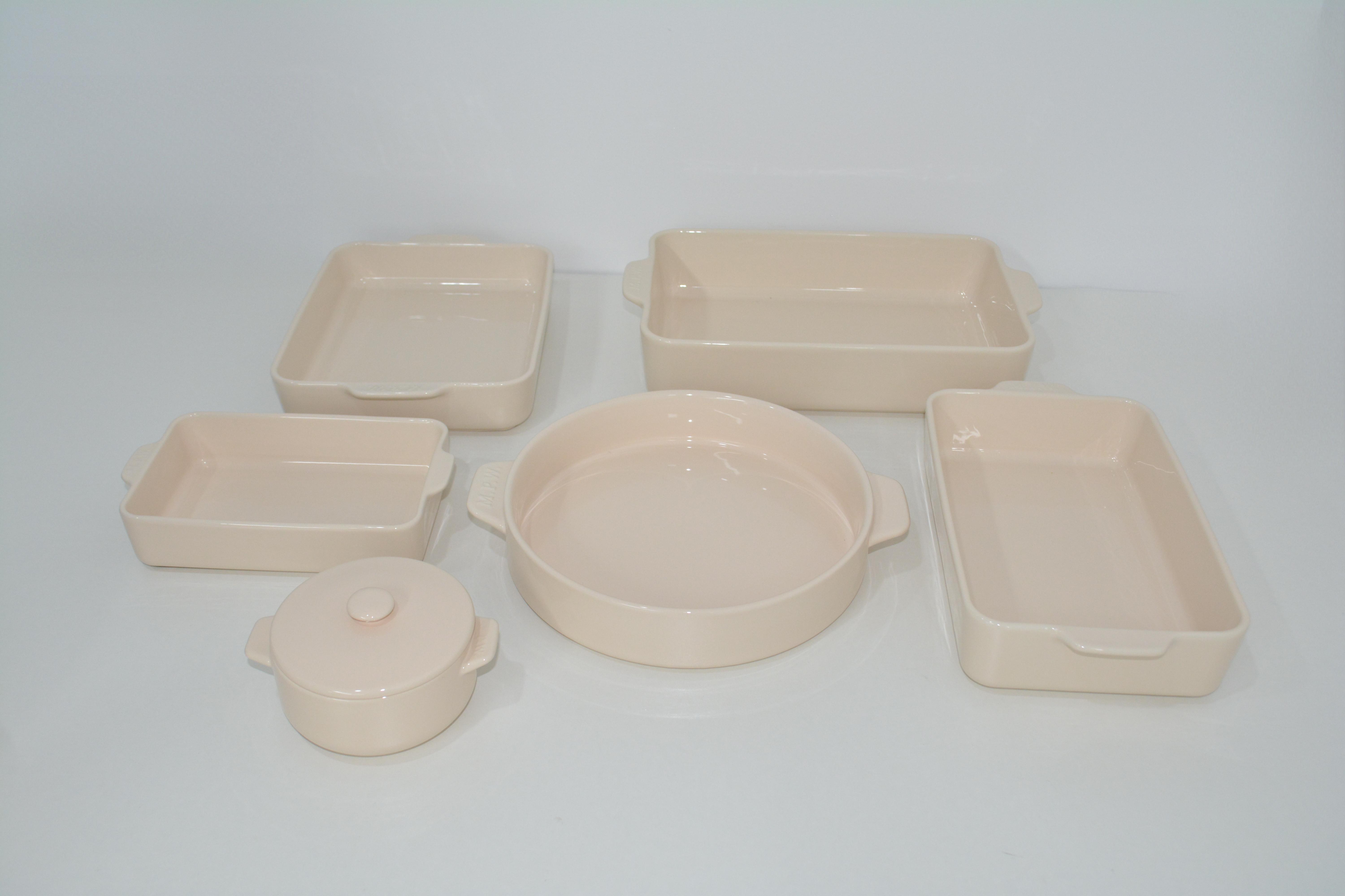 淡肉色烤盘套装