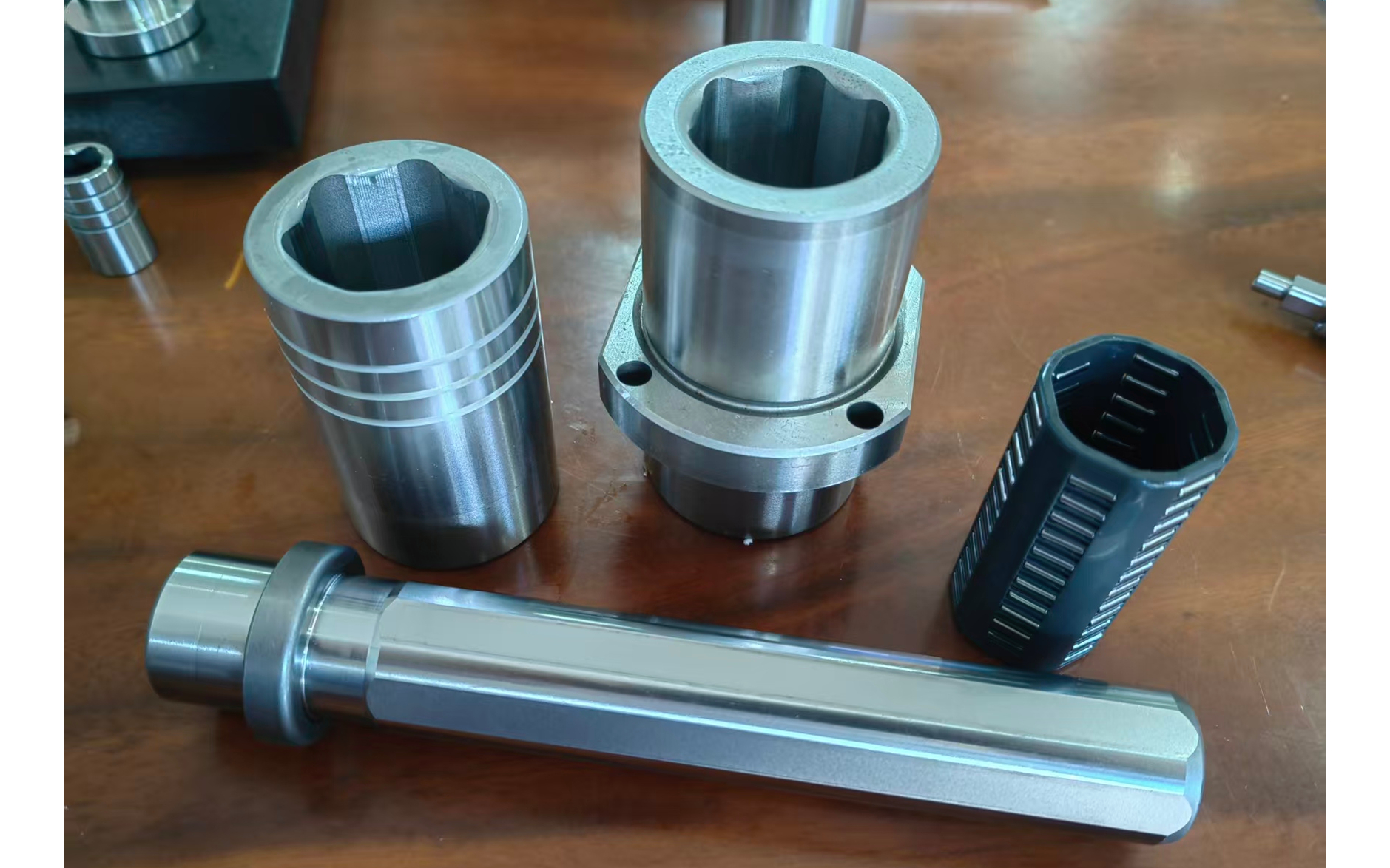 46cfe3703e3514ec35039947c244ee73-1