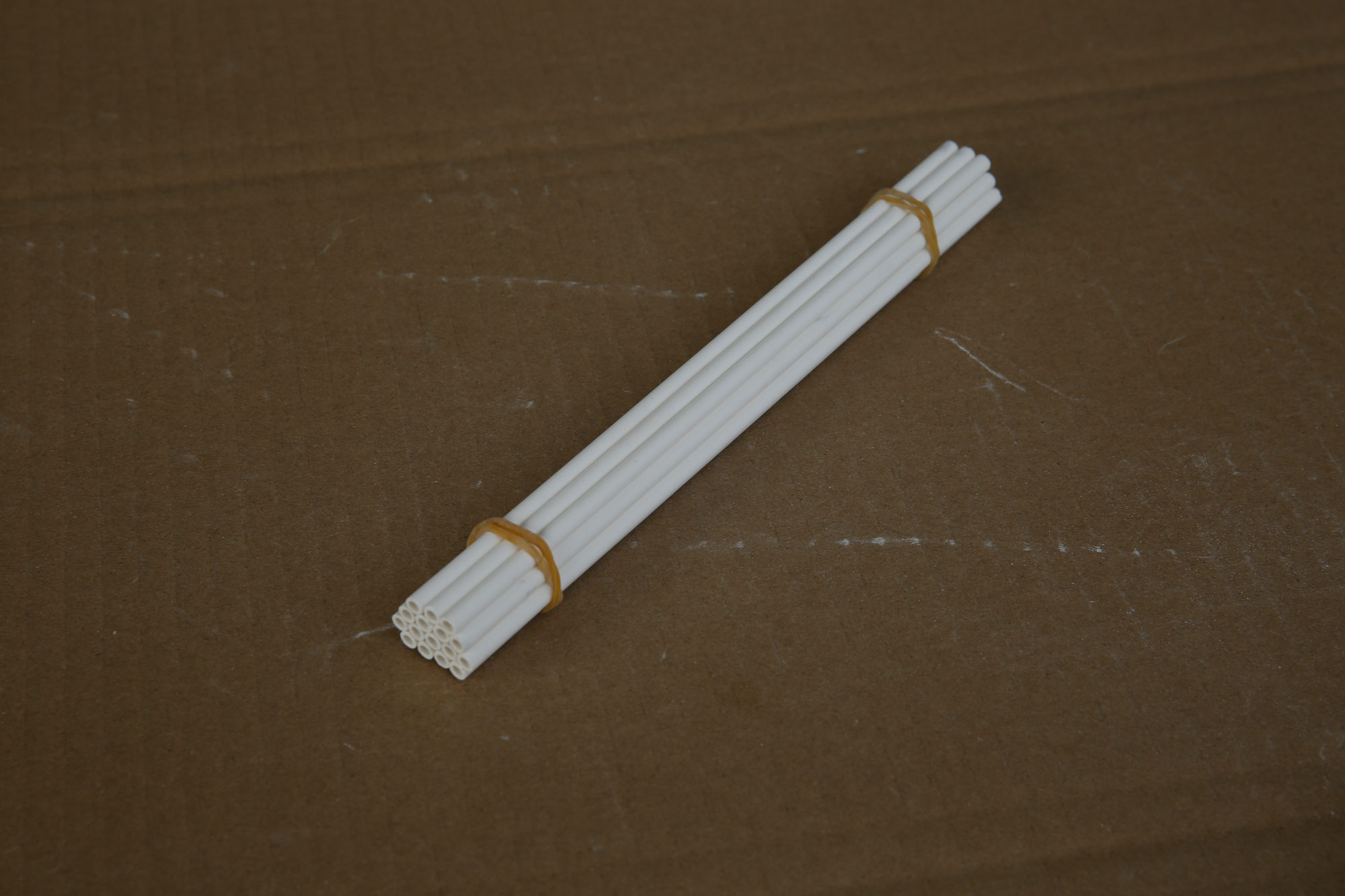 电熔镁棒-_63A6864