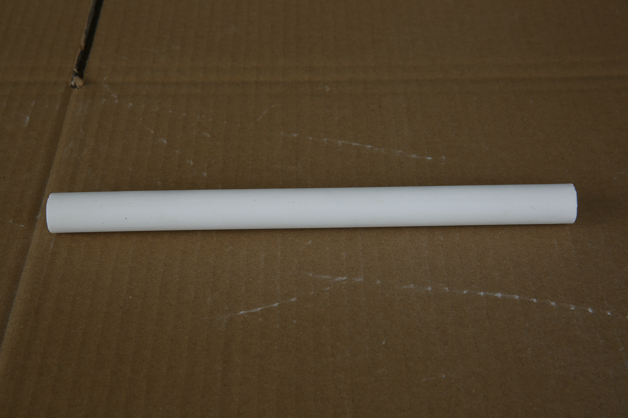 多孔氧化镁管-_63A6848