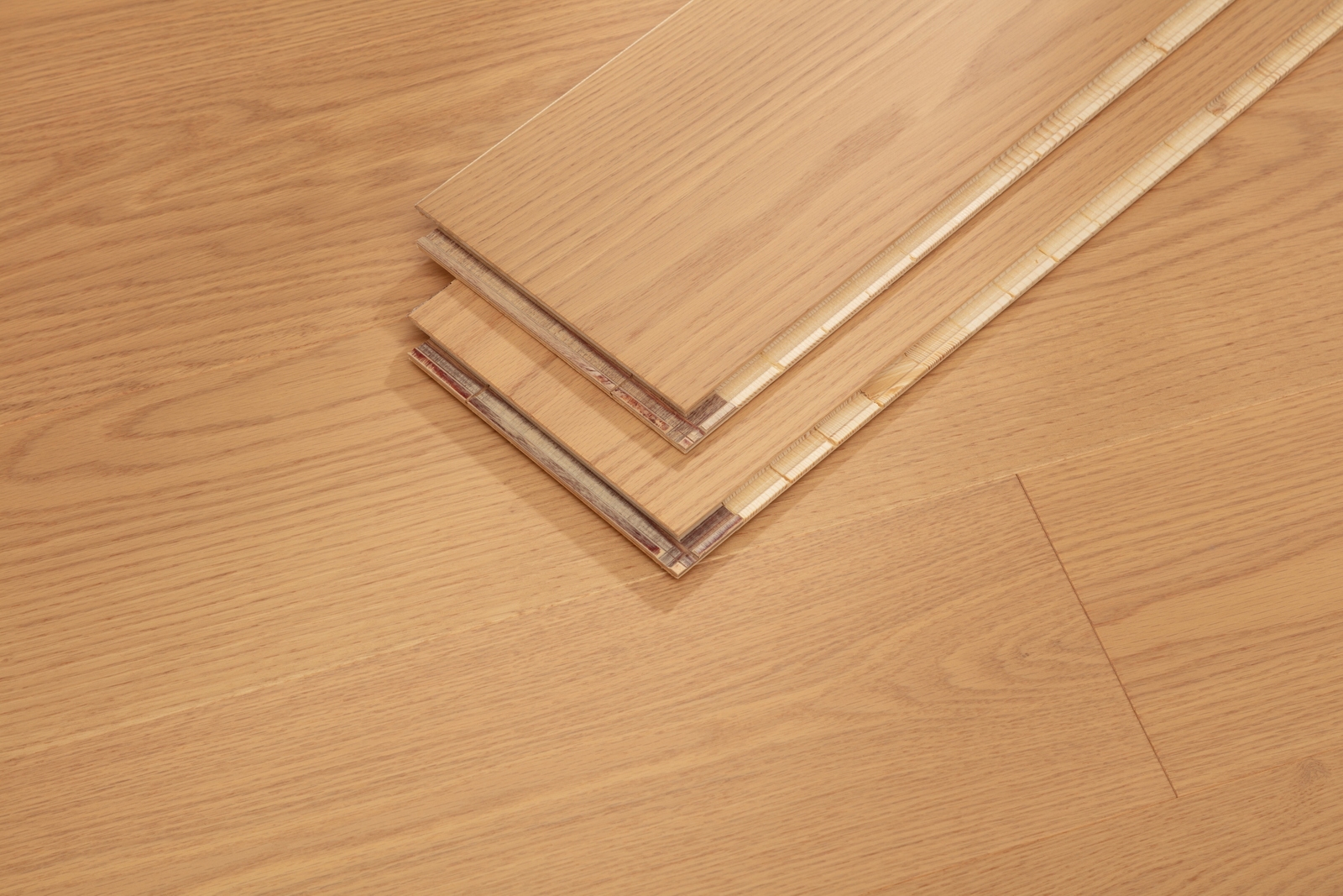 三层栎木锁扣实木地板-3