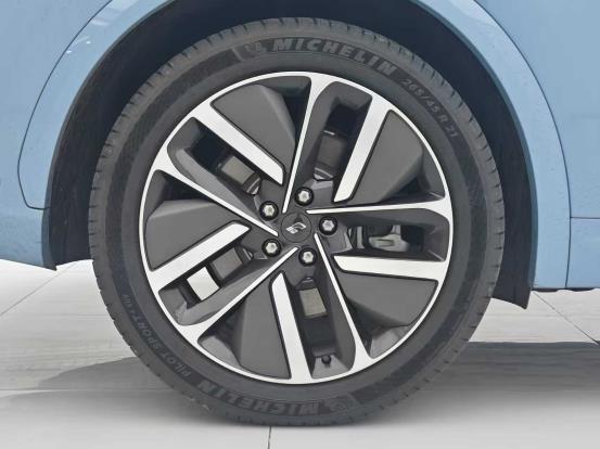 c06b4728e5d5e74d492b93820a8a6004