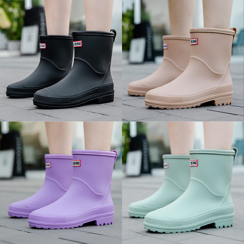 customRainShoes