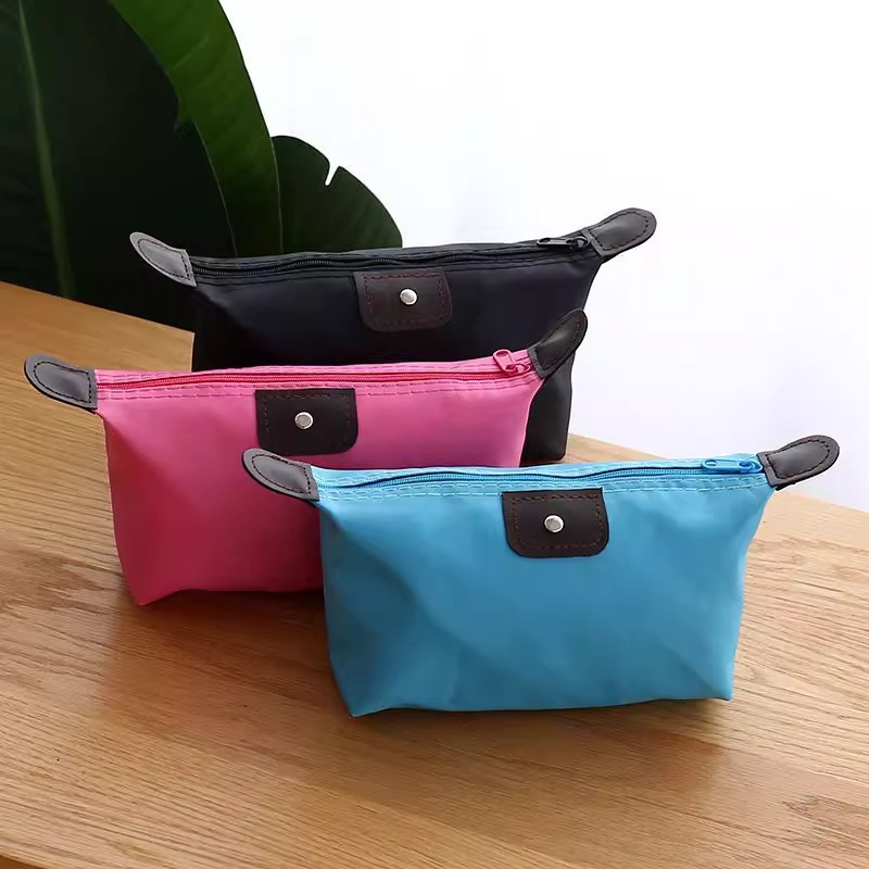 customWaterproofPortableComesticBag