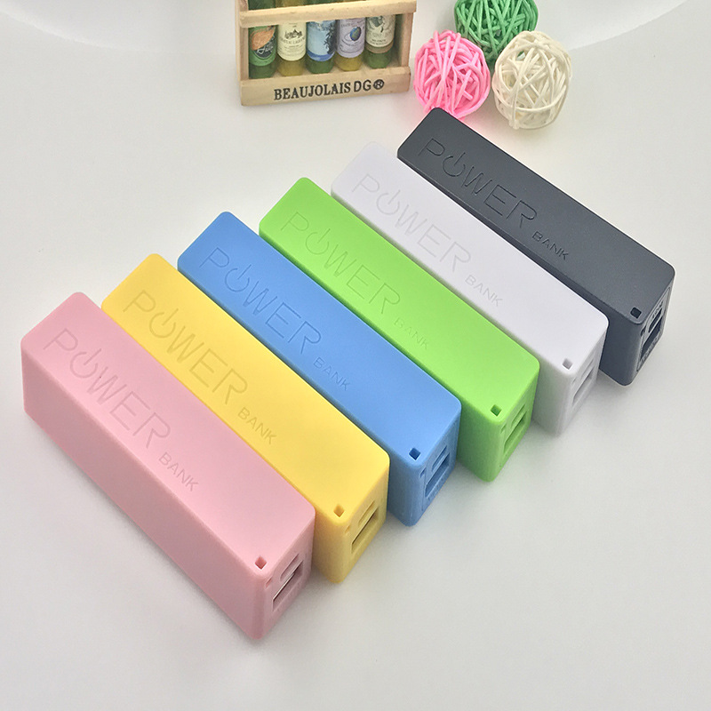 PrefumeStylePowerChargerOrPowerBank2200mAhVolume
