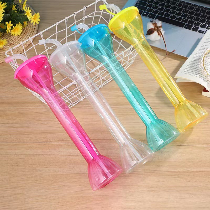 18oz.YardCupwithstraw