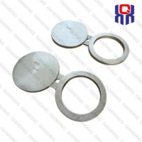 SpectacleBlindFlange