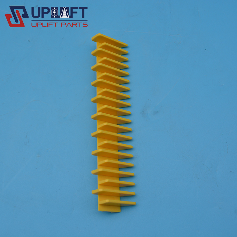 奥的斯梯级黄边框GAA455BX3-2