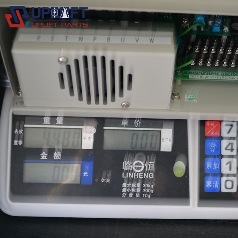 电梯变频器VFC-1200F23P7TB-6