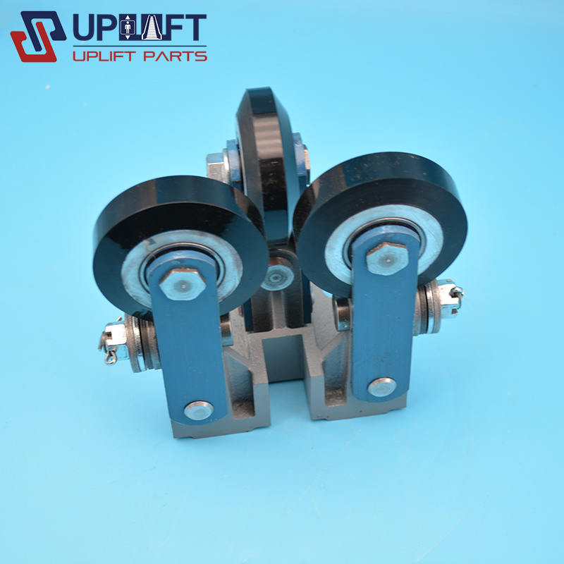 东芝滚轮导靴RG-90S-HNL90-45P6KB024P022-1