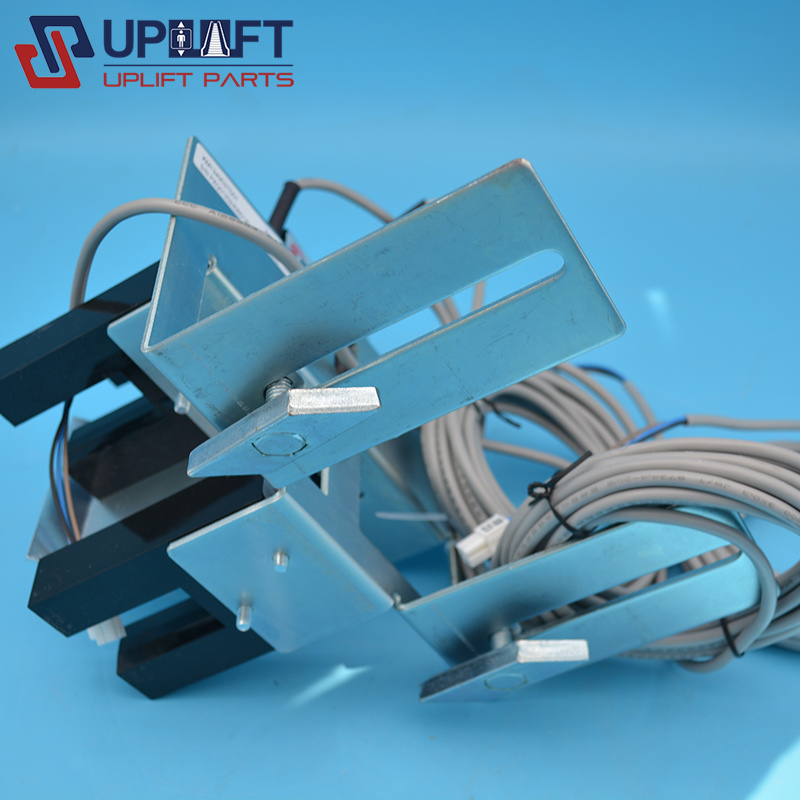 通力平层感应器KM1349537G01-4