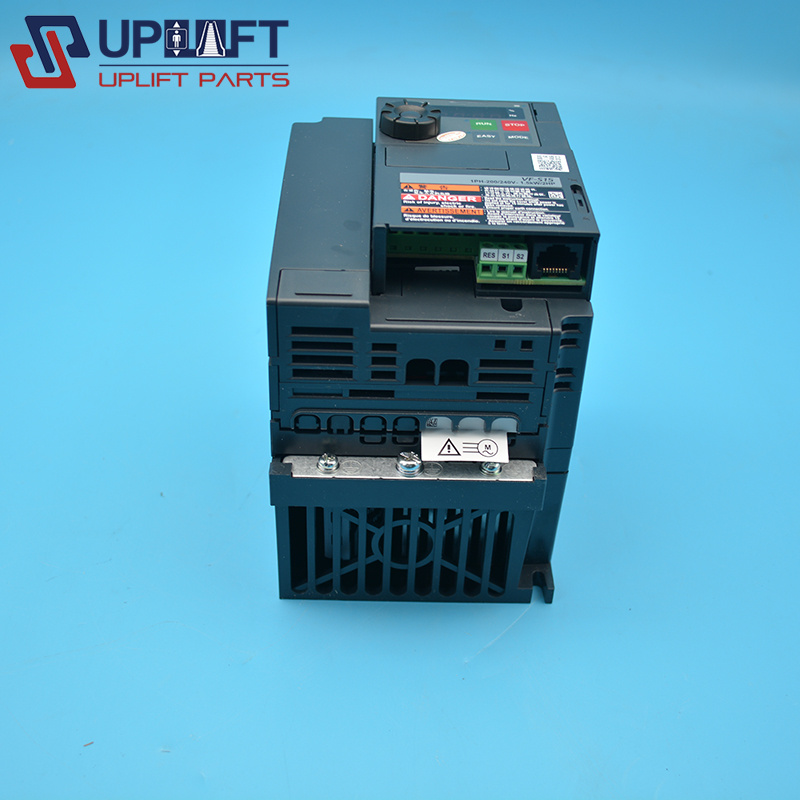 东芝变频器VFS15S-2015PL-CH-3