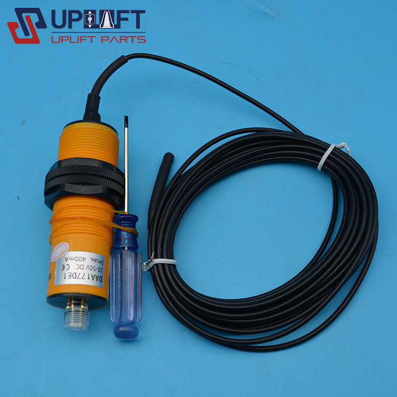 奥的斯扶梯压力传感器DAA177DE1-5