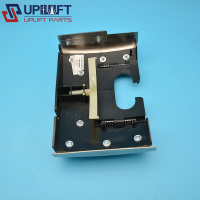 蒂森扶梯扶手带入口盖板1352560501扶梯不锈钢前裙板380元-3