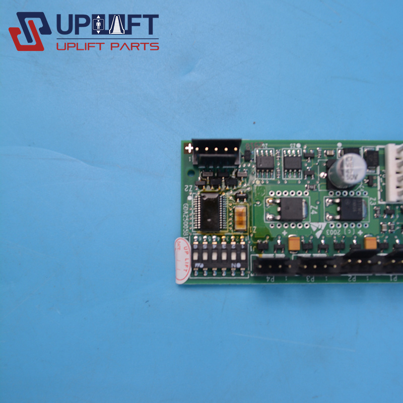 GDA25005B1奥的斯电梯轿厢通讯地址板135元-1