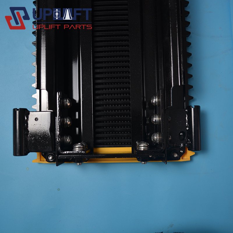 XAA26340H3XAA26340H23奥的斯不锈钢人行道踏板梯级1000mm180元-1