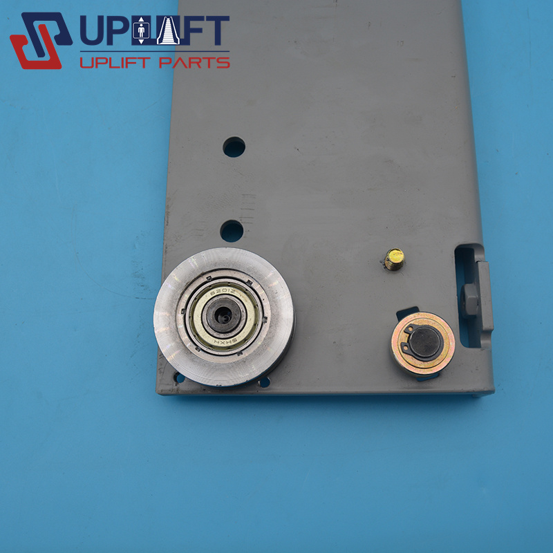 YA226B264G02L05三菱门挂板165元-1