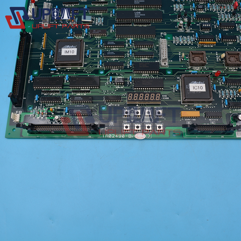 1R02490-B3-7星玛电梯主板5500元-5