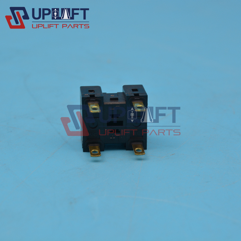 A165E-02欧姆龙急停按钮开关触点模块80元-4