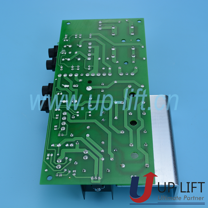 P8KNKM713140G01-3