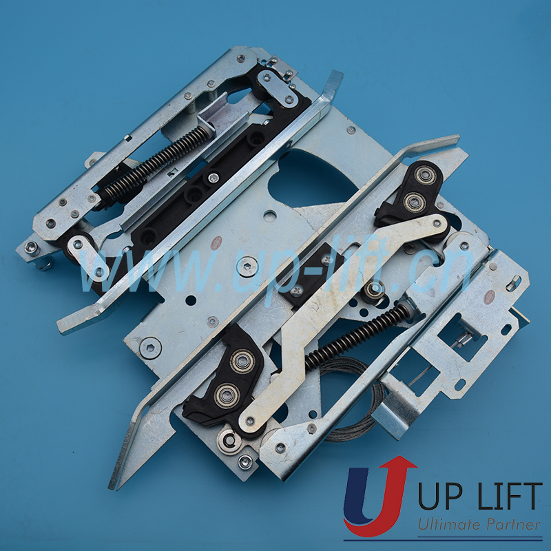 P33KNdoorknife601500G13-2